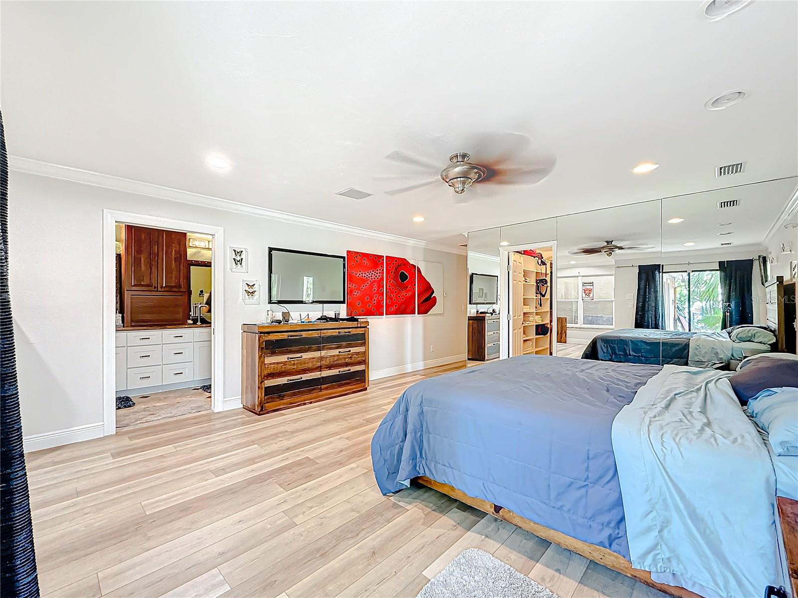 HERITAGE FARMS UNREC - Residential