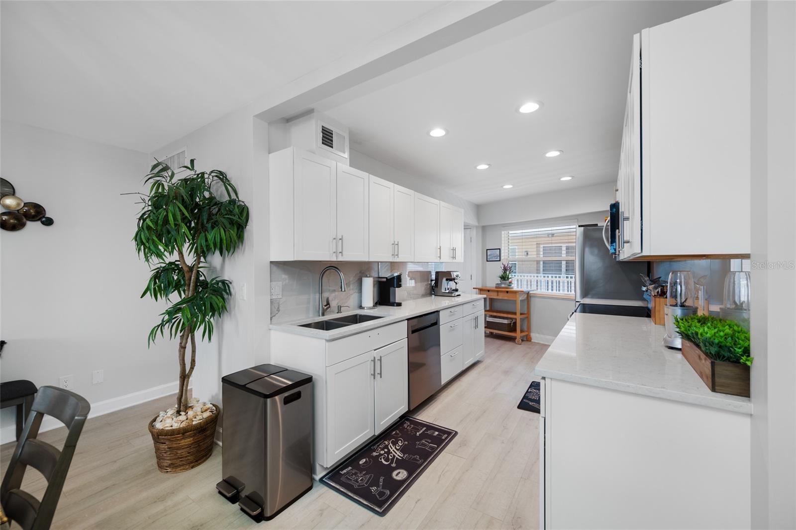GULF BELLEAIR BEACH CONDO - Residential