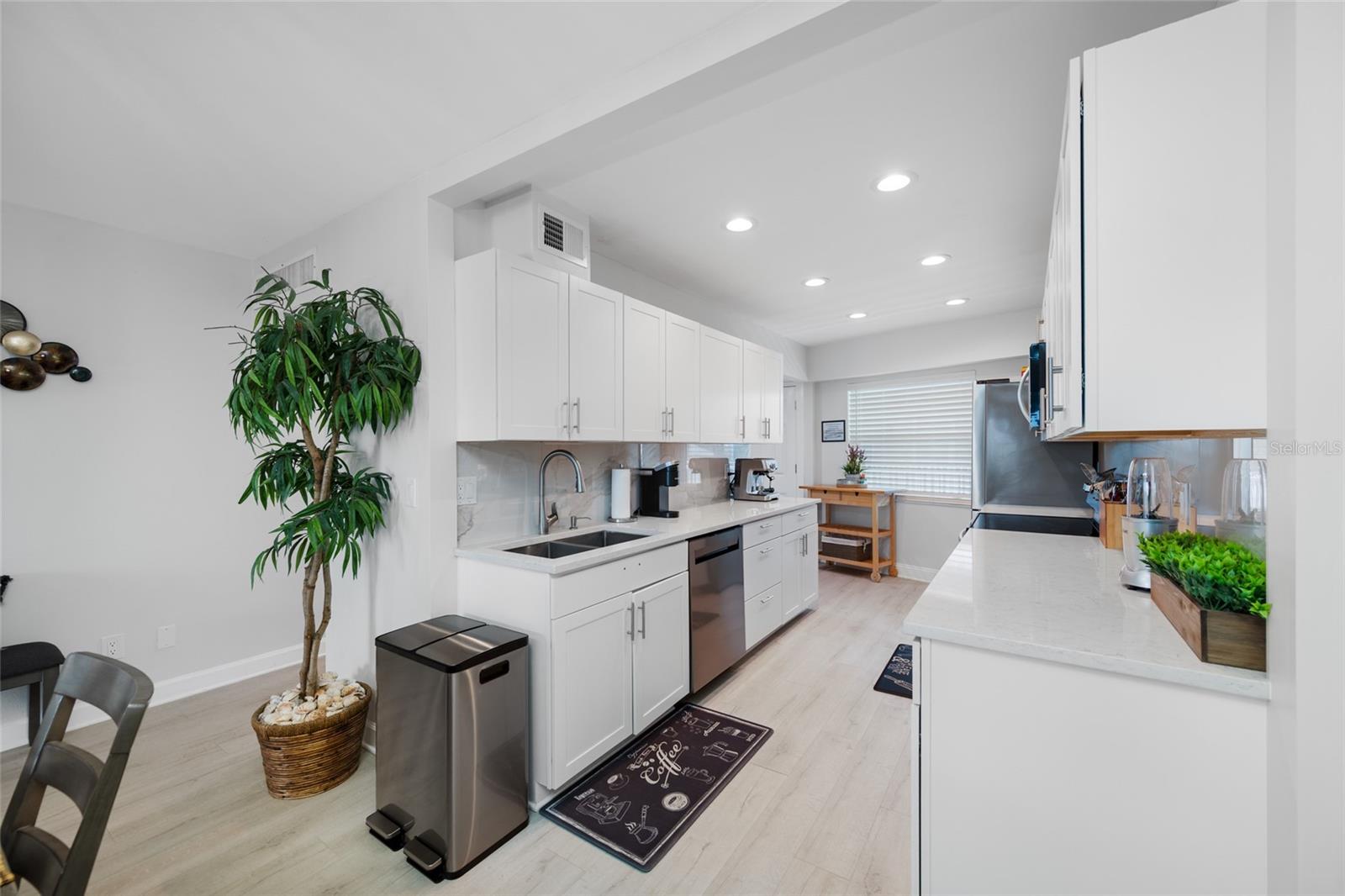 GULF BELLEAIR BEACH CONDO - Residential