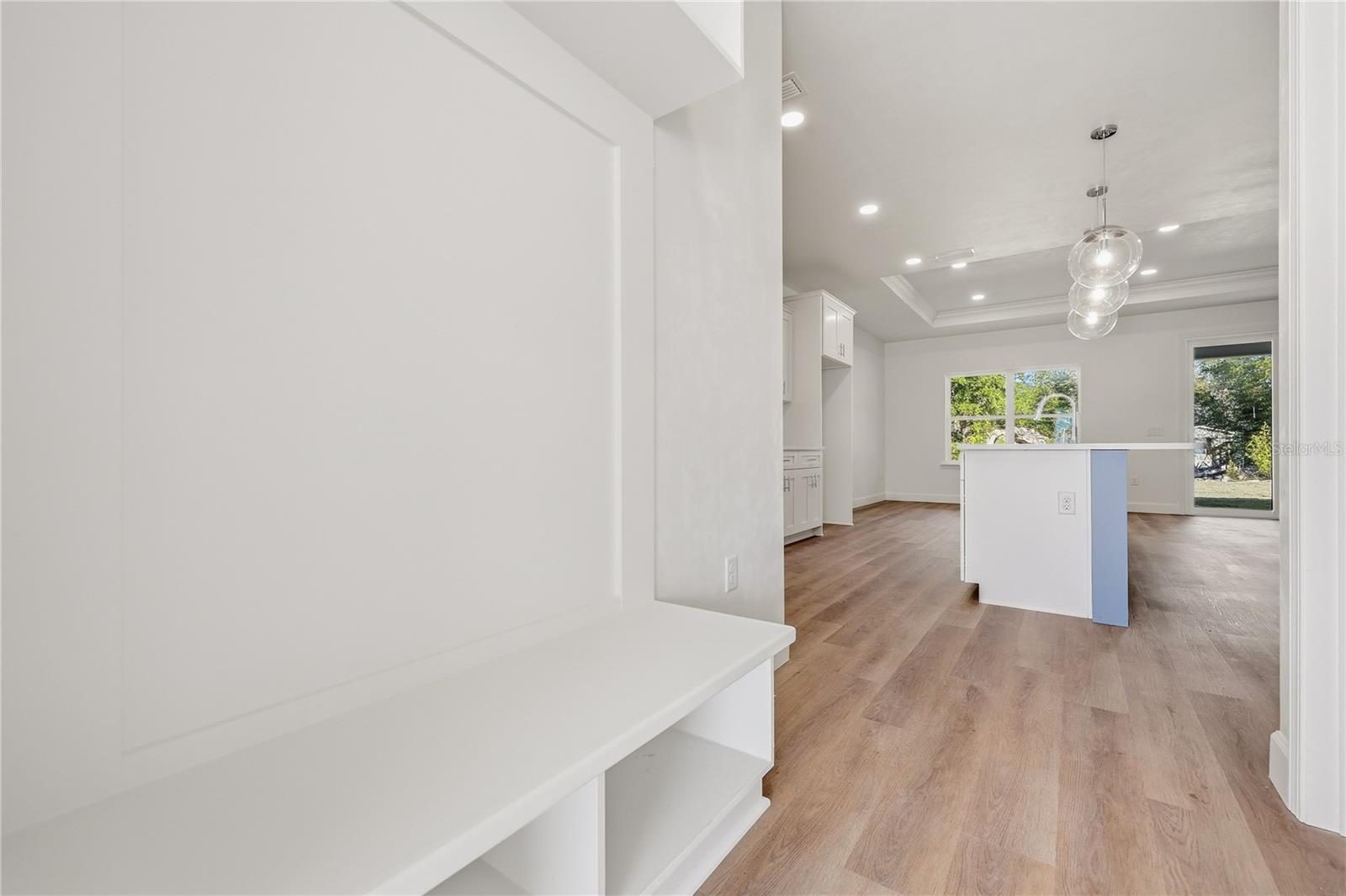 GRAND OAKS AT TOWER - Residential