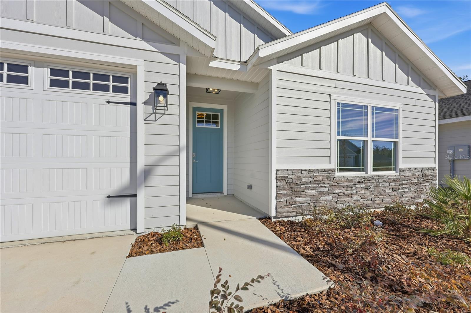 GRAND OAKS AT TOWER - Residential