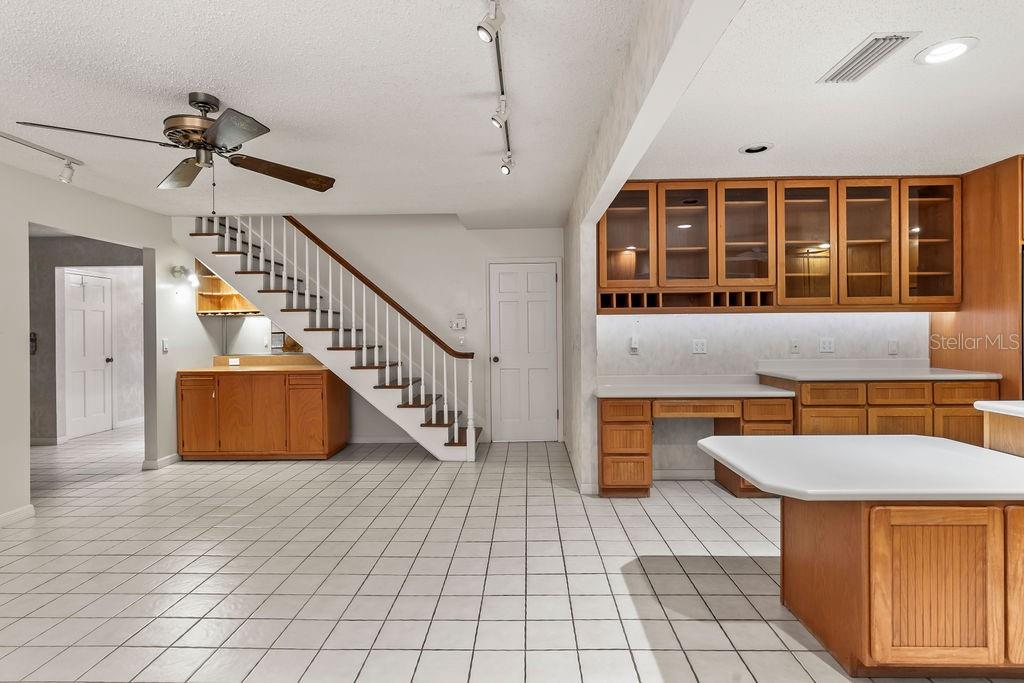 TRAILS UNITS 01-04 & 06-07 - Residential