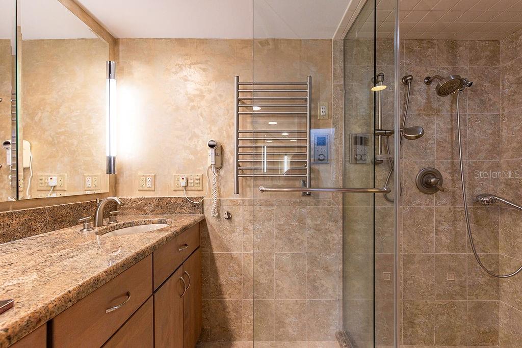 TRAILS UNITS 01-04 & 06-07 - Residential