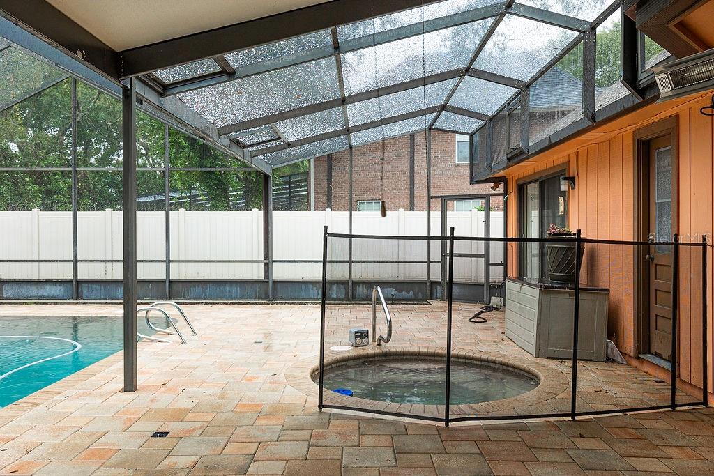 TRAILS UNITS 01-04 & 06-07 - Residential