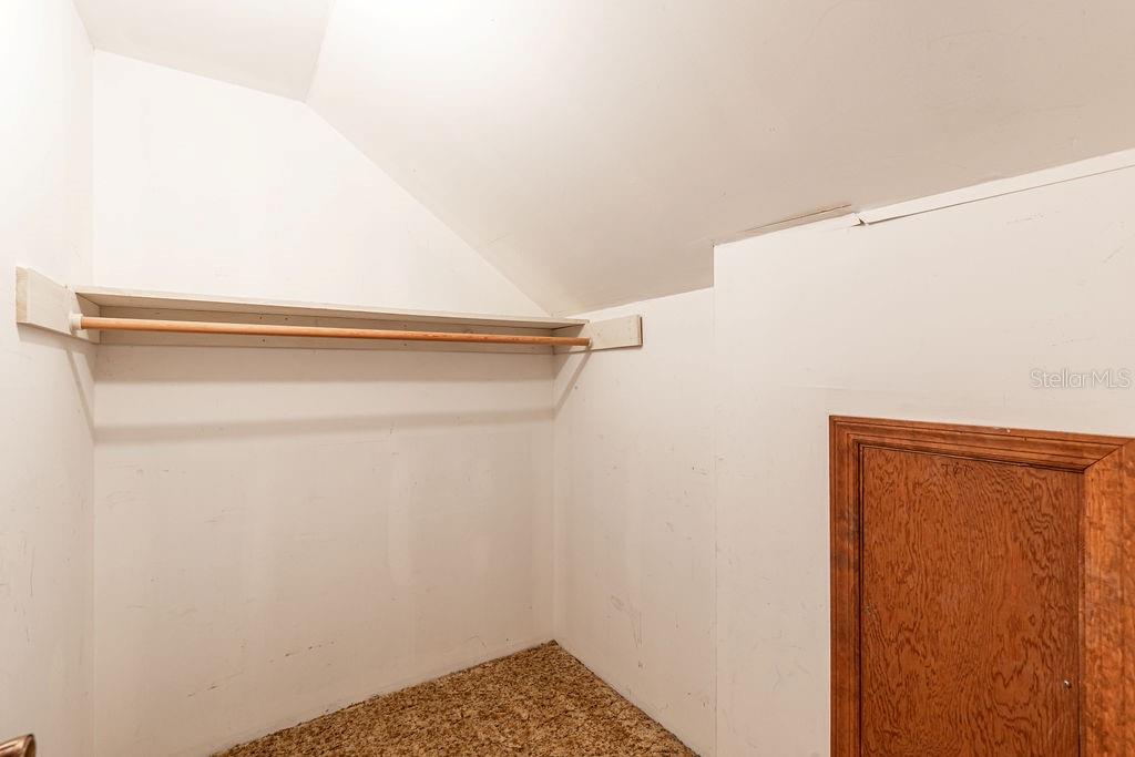 TRAILS UNITS 01-04 & 06-07 - Residential