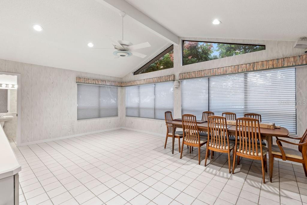 TRAILS UNITS 01-04 & 06-07 - Residential