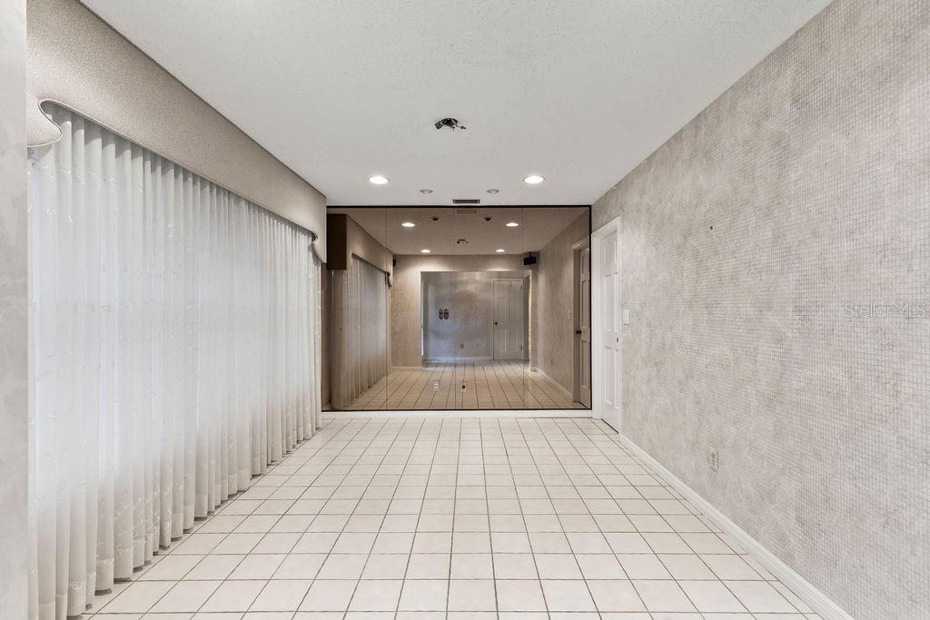 TRAILS UNITS 01-04 & 06-07 - Residential