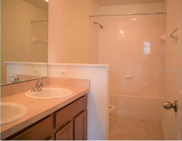 OAKCREST/SOUTHMEADOW PH N - Residential