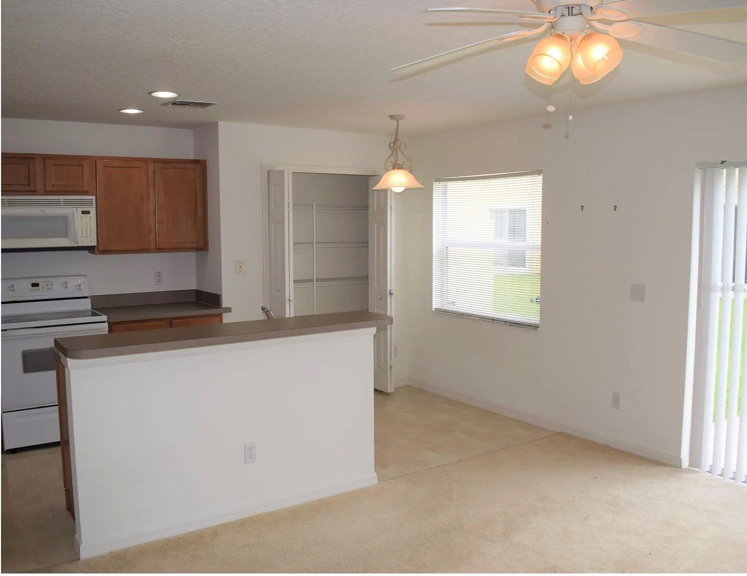 OAKCREST/SOUTHMEADOW PH N - Residential