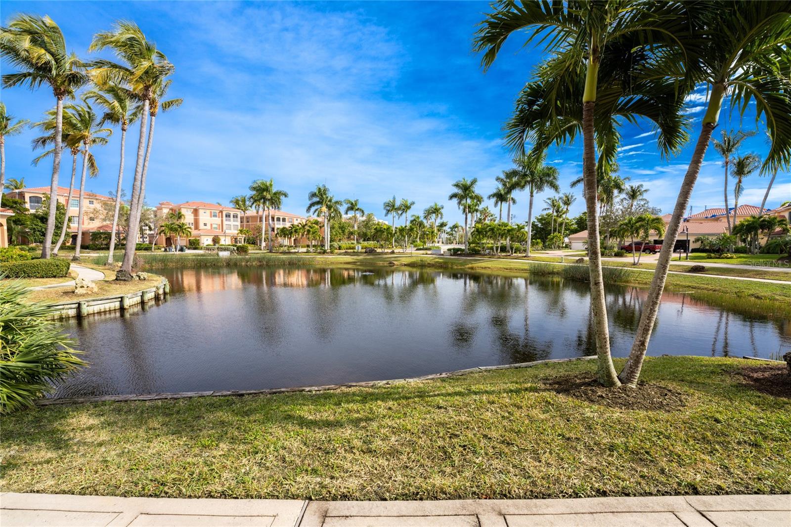 Photo 6 of 44 of 3224 SUNSET KEY CIRCLE 101 condo