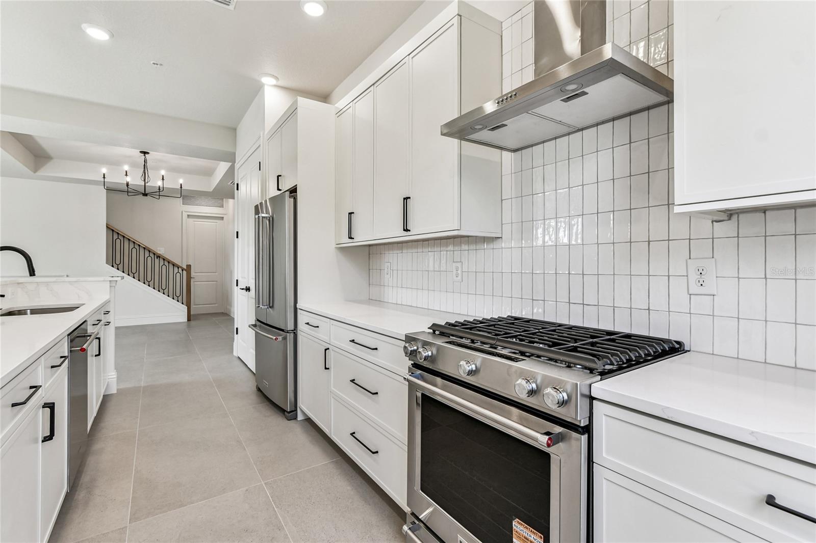 HIDDEN CREEK AT LAKEWOOD RANCH - Residential