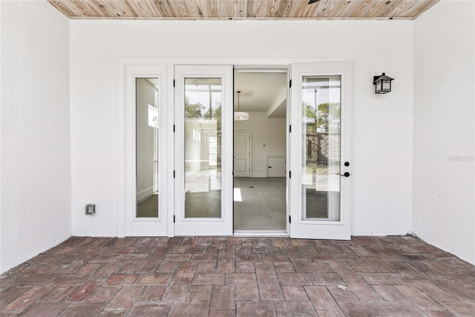 HIDDEN CREEK AT LAKEWOOD RANCH - Residential