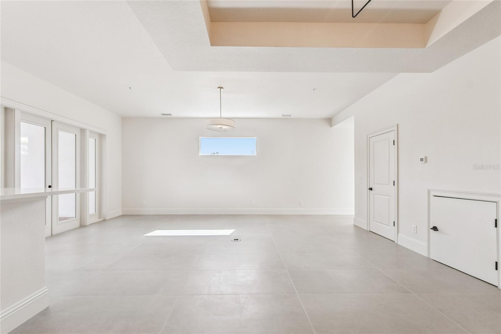 HIDDEN CREEK AT LAKEWOOD RANCH - Residential