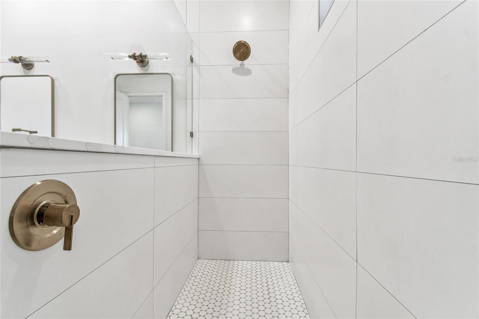 HIDDEN CREEK AT LAKEWOOD RANCH - Residential