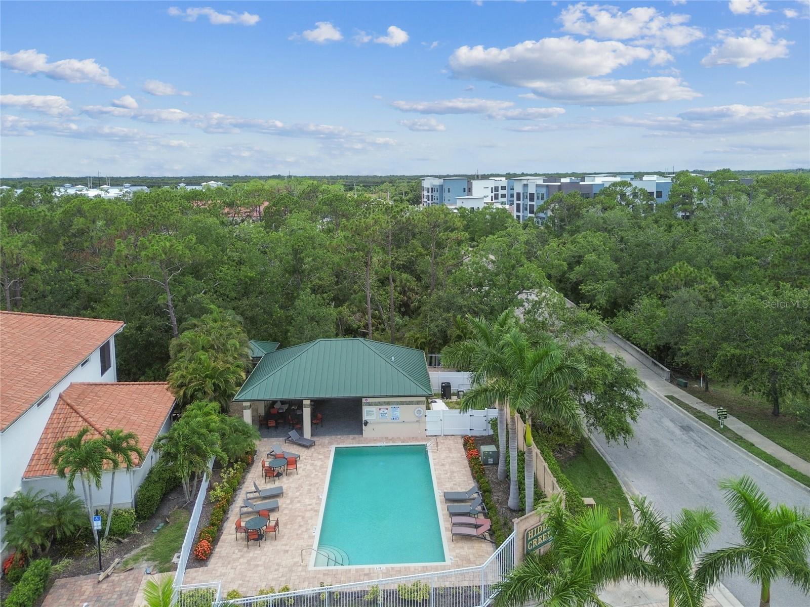 HIDDEN CREEK AT LAKEWOOD RANCH - Residential