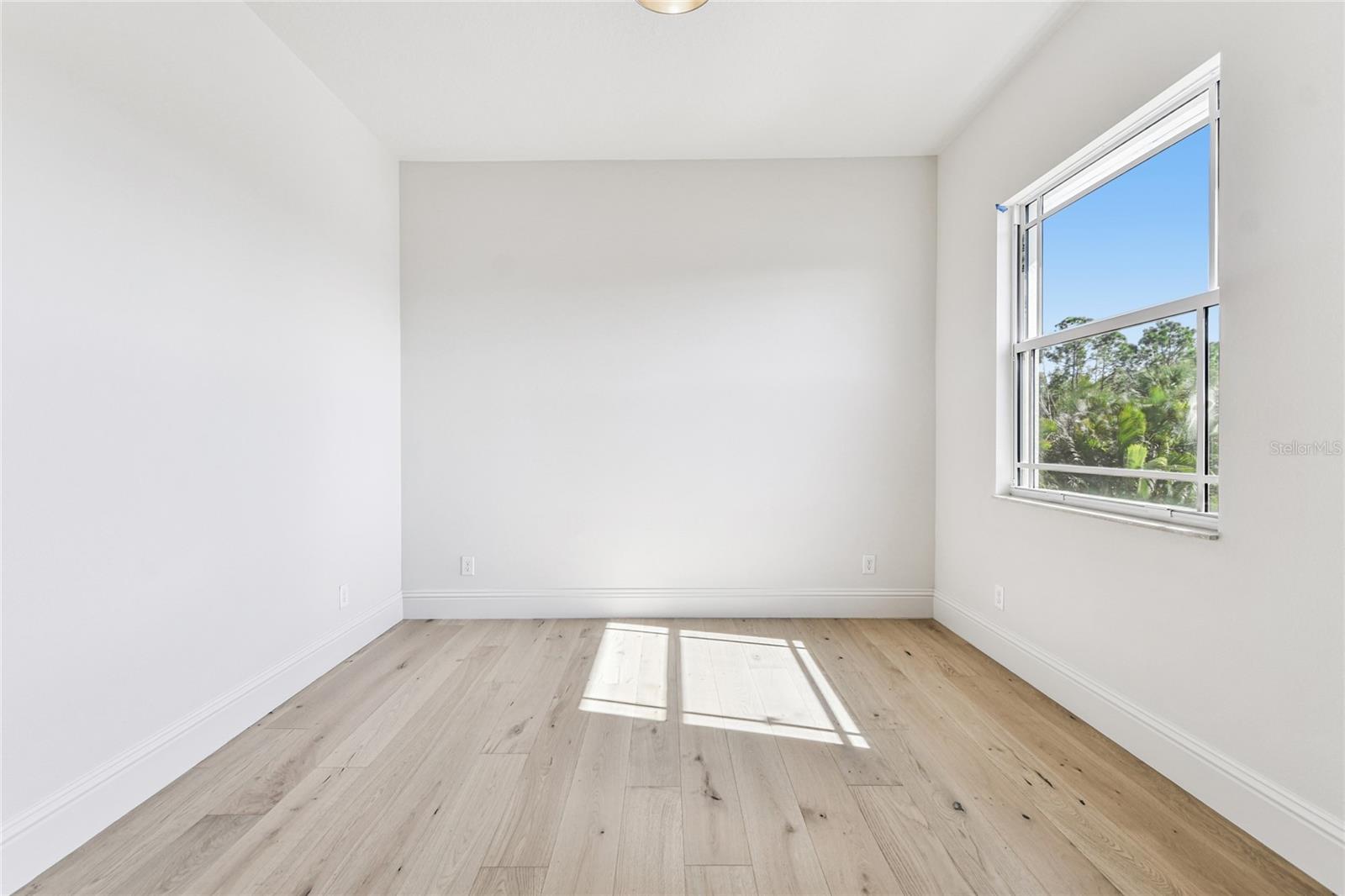 HIDDEN CREEK AT LAKEWOOD RANCH - Residential