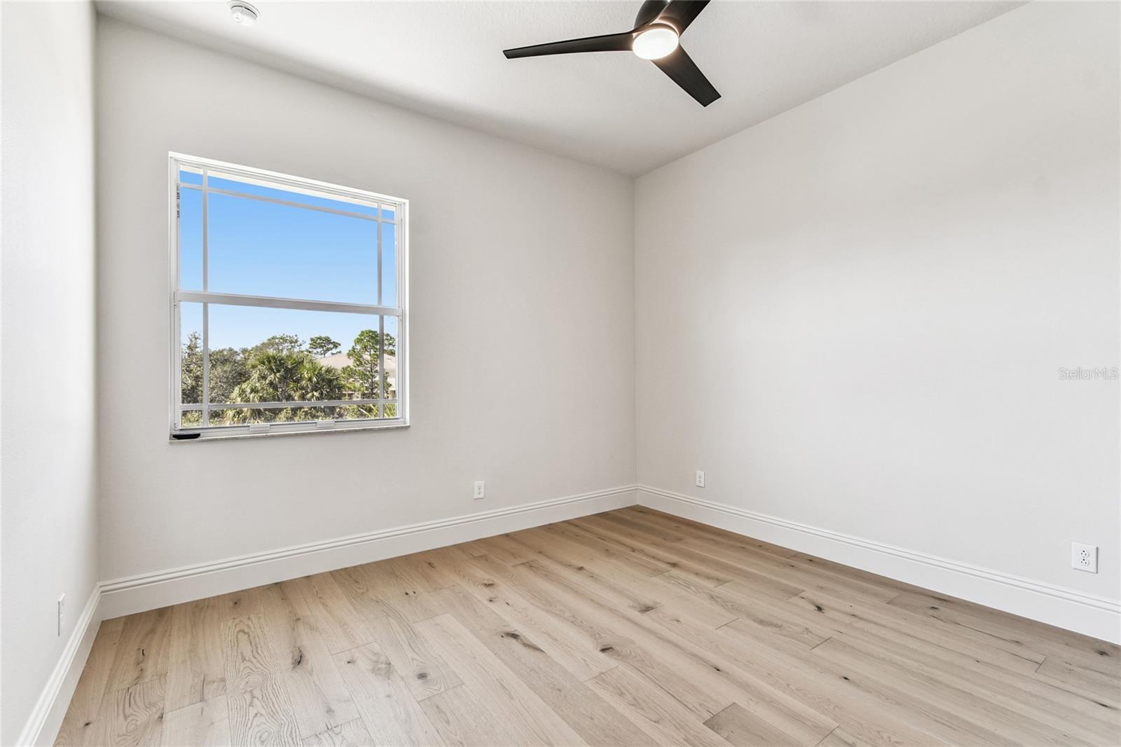 HIDDEN CREEK AT LAKEWOOD RANCH - Residential