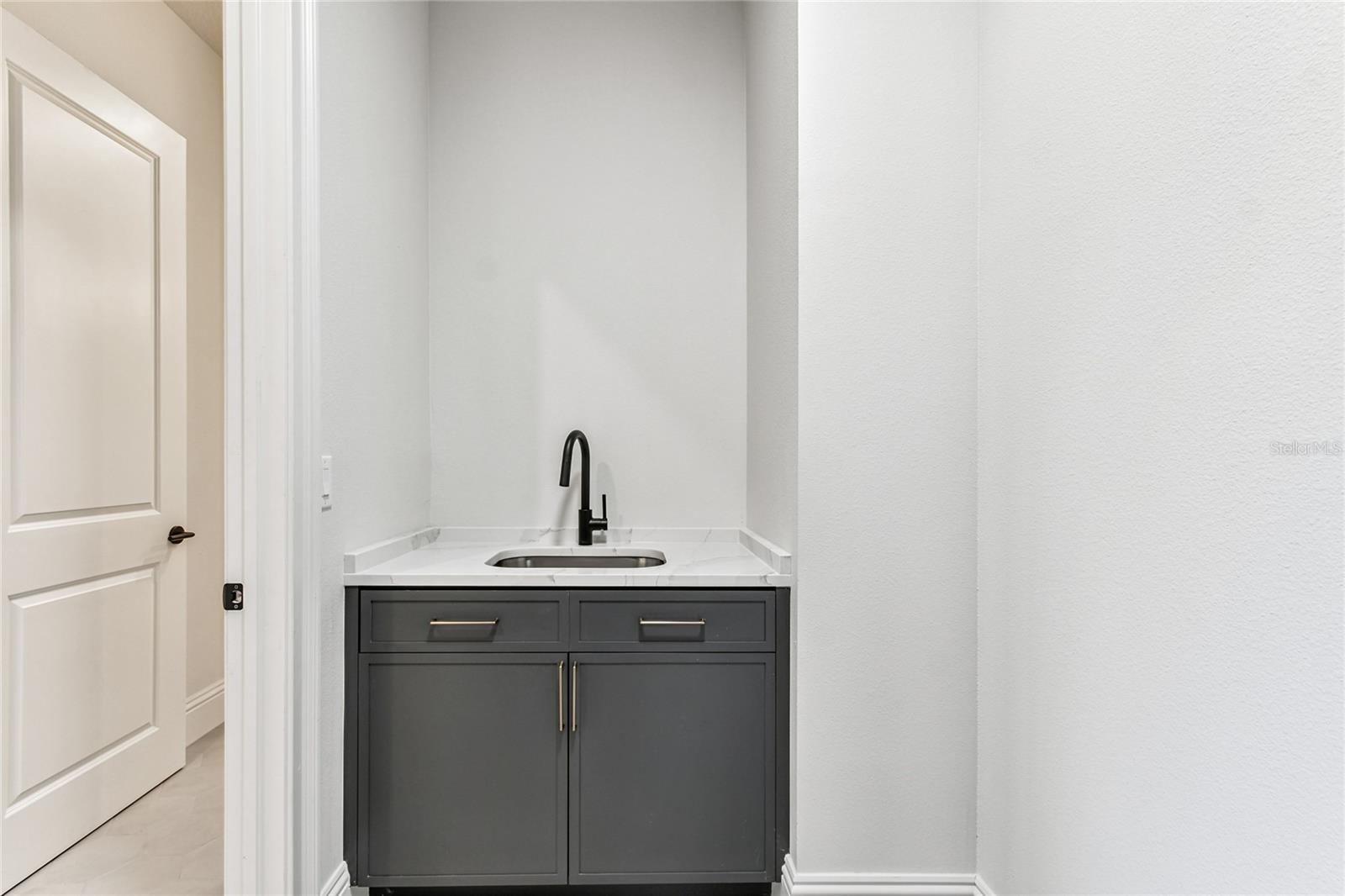 HIDDEN CREEK AT LAKEWOOD RANCH - Residential