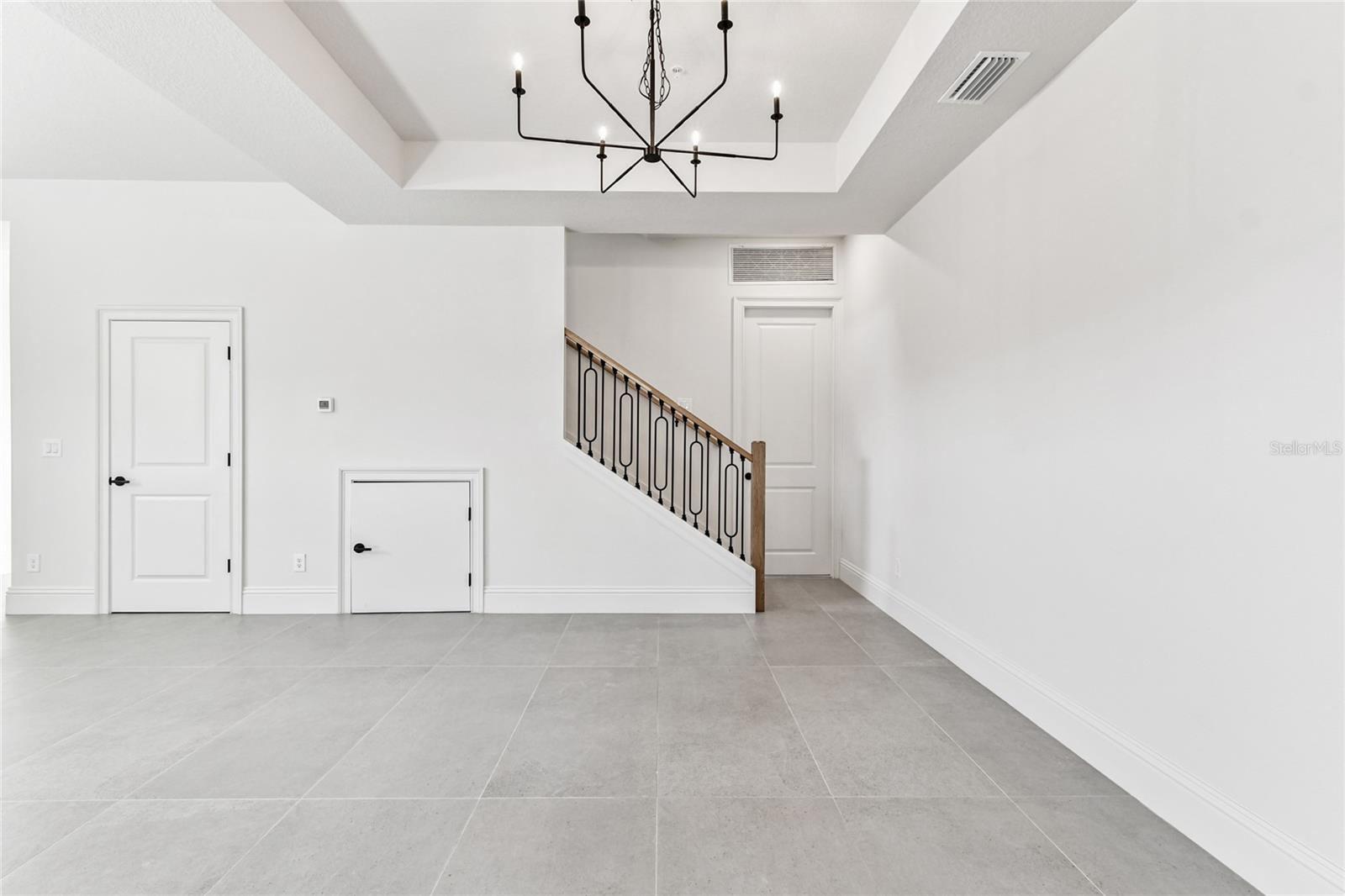 HIDDEN CREEK AT LAKEWOOD RANCH - Residential