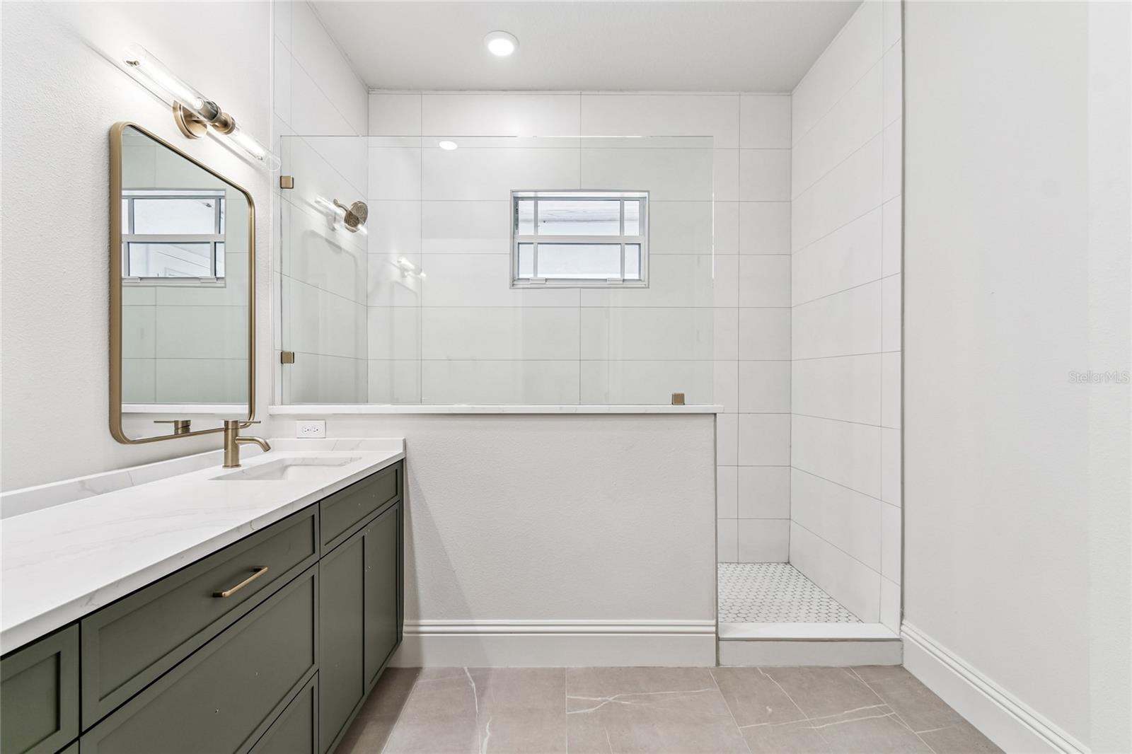 HIDDEN CREEK AT LAKEWOOD RANCH - Residential