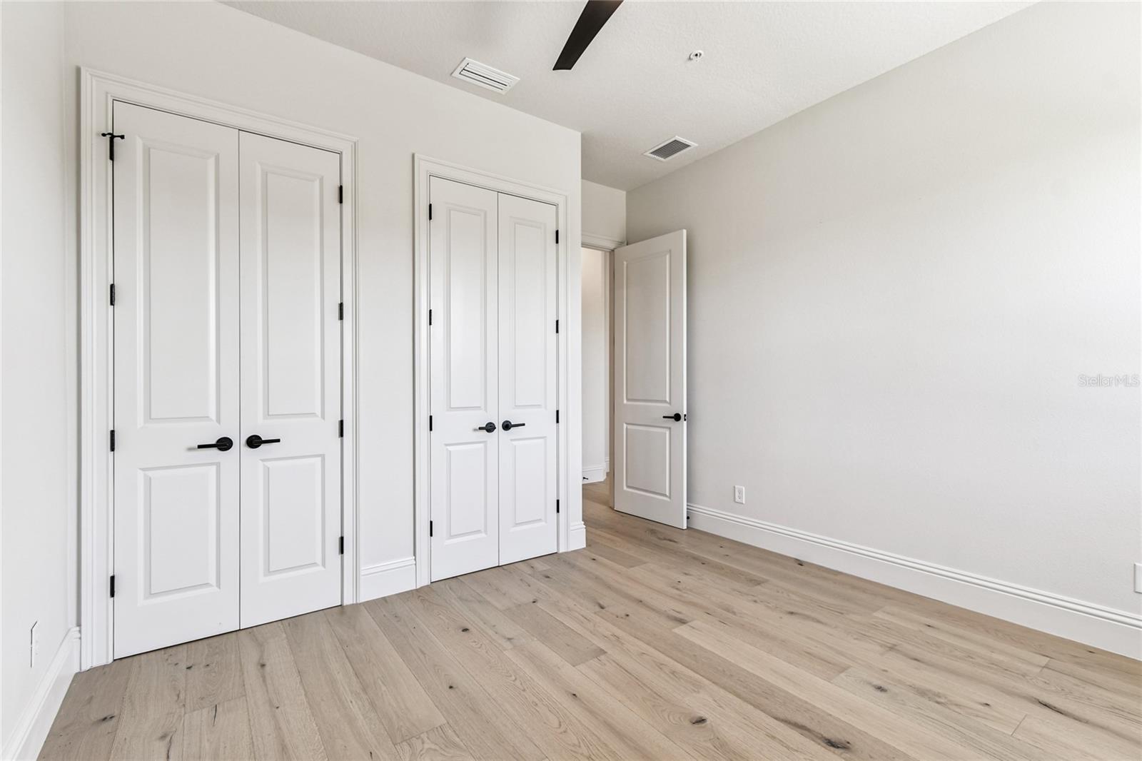 HIDDEN CREEK AT LAKEWOOD RANCH - Residential