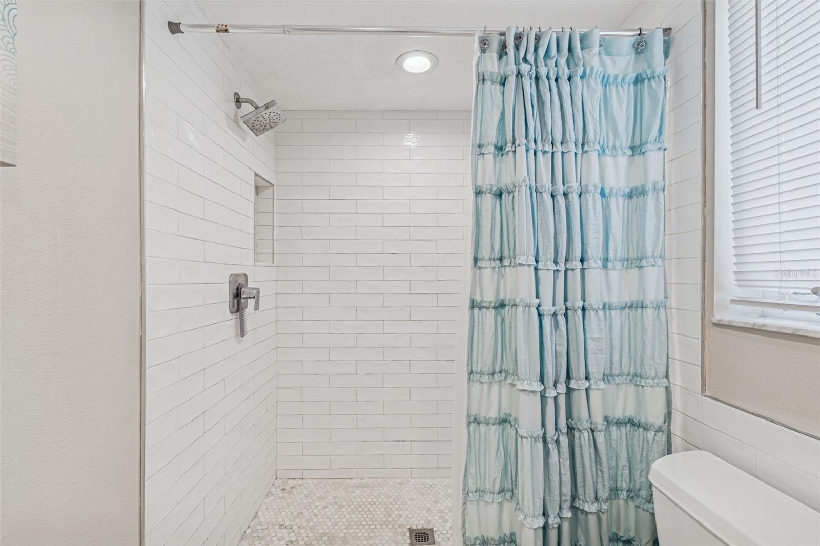 HARBOR SHORES 5TH ADD REP - Residential