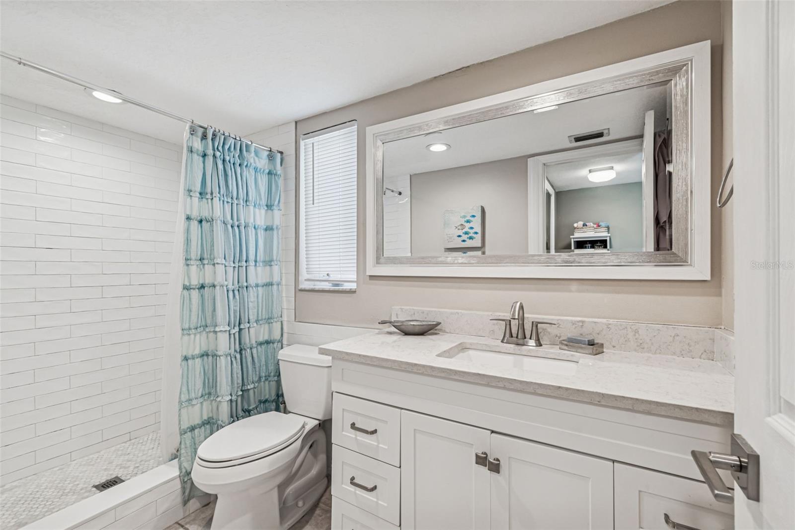 HARBOR SHORES 5TH ADD REP - Residential