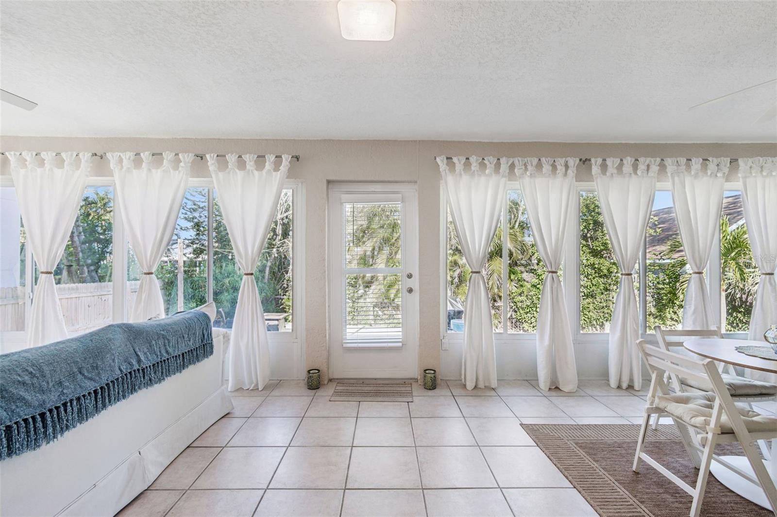 HARBOR SHORES 5TH ADD REP - Residential