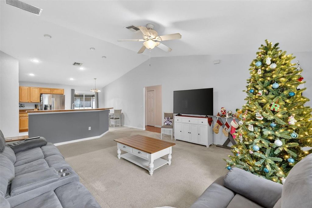 Photo of 15044 SE 94th Terrace, Summerfield, FL 34491 (MLS # G5105036)