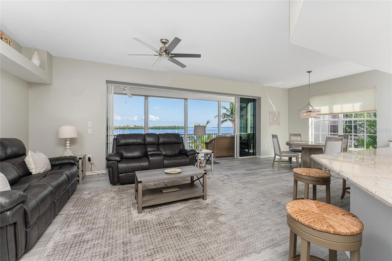 1400 BEACH ROAD 2
