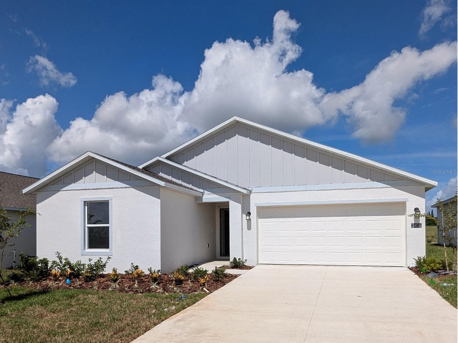 New construction, this spacious 4-bedroom, 2-bathroom detached home offers the perfect blend of comfort and convenience. With a 2-car garage and an open floor plan that allows for abundant natural light, the property is designed for modern living. Inside, you'll find stainless steel appliances, ample storage, spacious closets, and an extra-large walk-in closet in the primary bedroom. The home also features window treatments throughout and an excellent utility room with a washer and dryer for added convenience. Centrally located near shopping centers, grocery stores, restaurants, top-rated schools, Lake Wailes park, and State Road 60, this home ensures everything you need is just minutes away. The community is a bonus! Resort-style amenities include a pool, fitness center, pickleball court, soccer field, basketball court, dog park, and walking trails. Discover life at Hunt Club Groves, where you can live and play in style with family and friends. Call to schedule your showing! Se Habla Español.