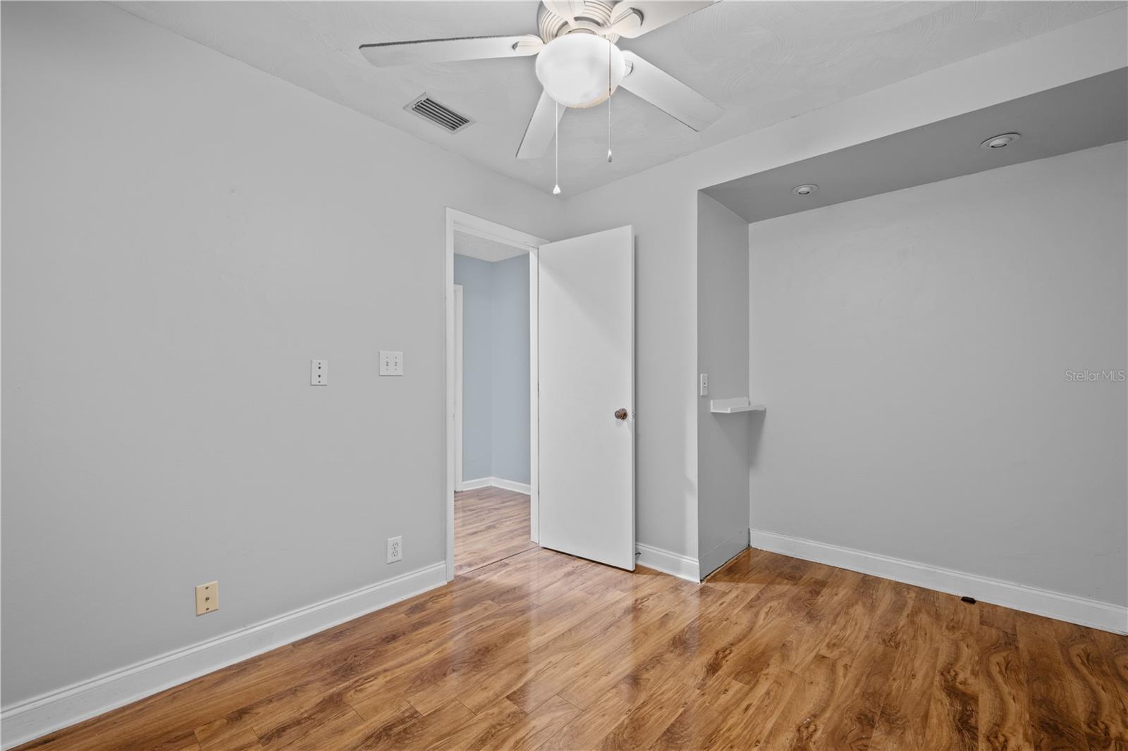 LAKE FOREST UNIT 1 - Residential