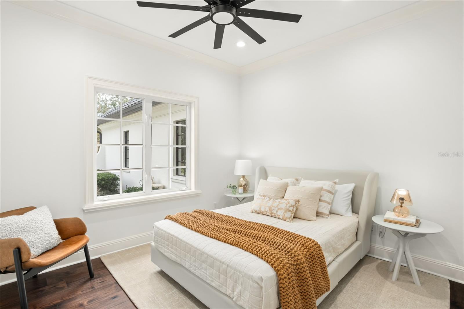 ISLEWORTH - Residential