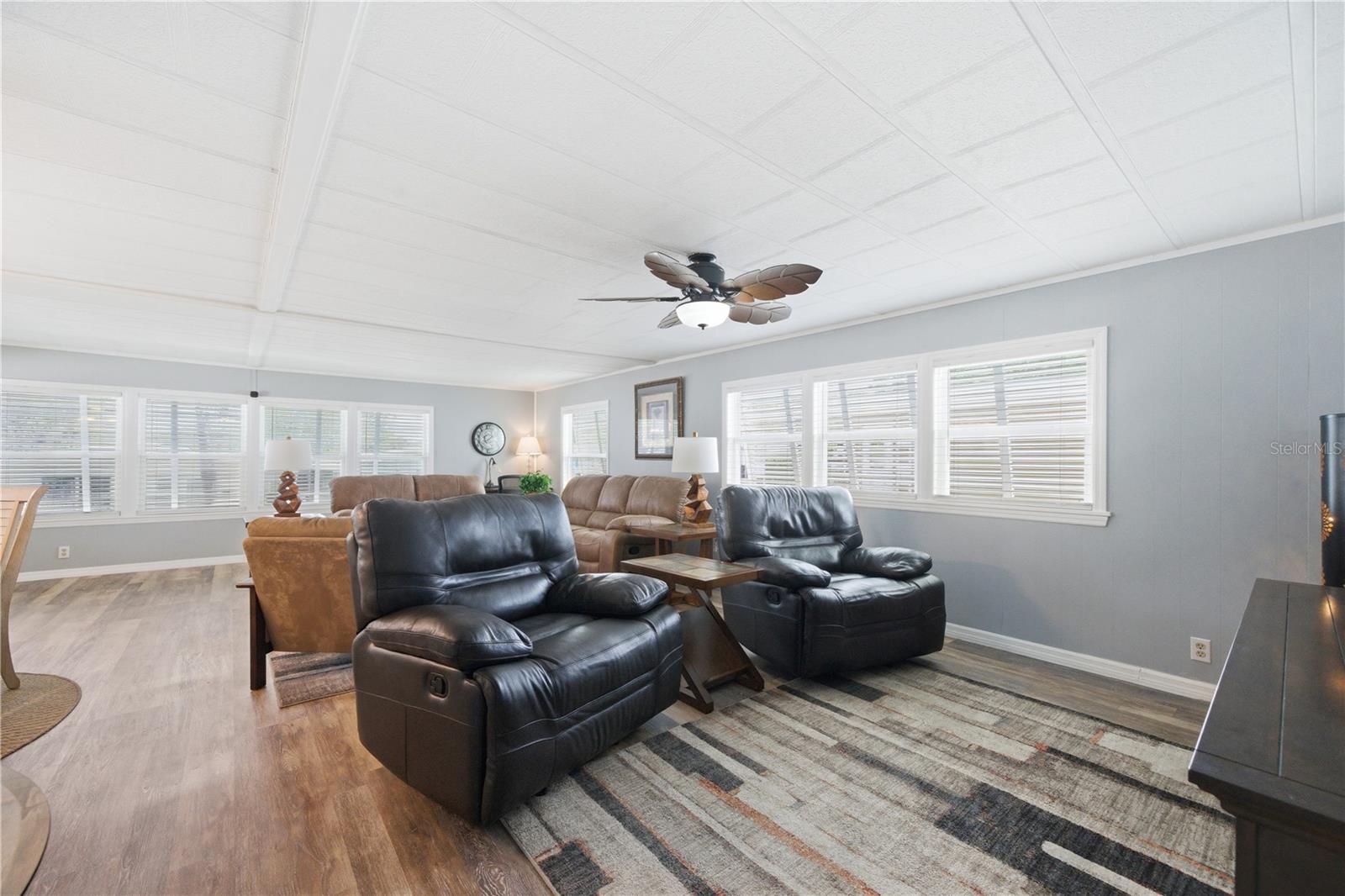 BRIAR CREEK MOBILE HOME COMMUNITY I CONDO - Residential