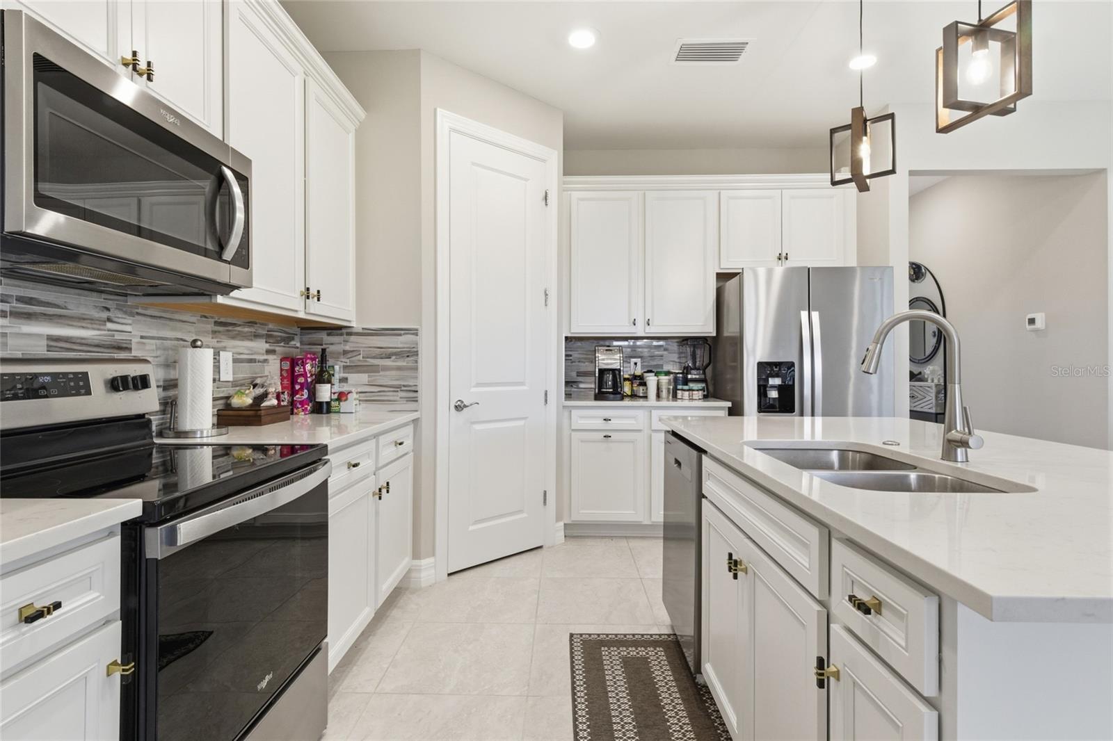 CEDAR GROVE PH 2B - Residential Lease