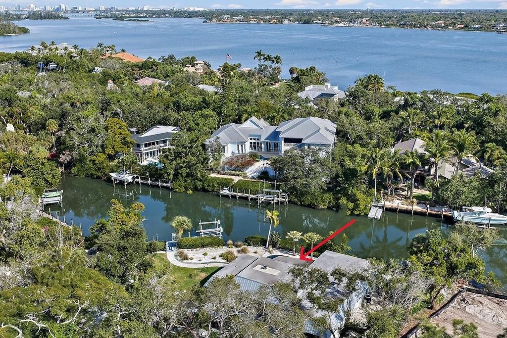 Photo of 5155 Hidden Harbor Road, Sarasota, FL 34242 (MLS # G5107159)