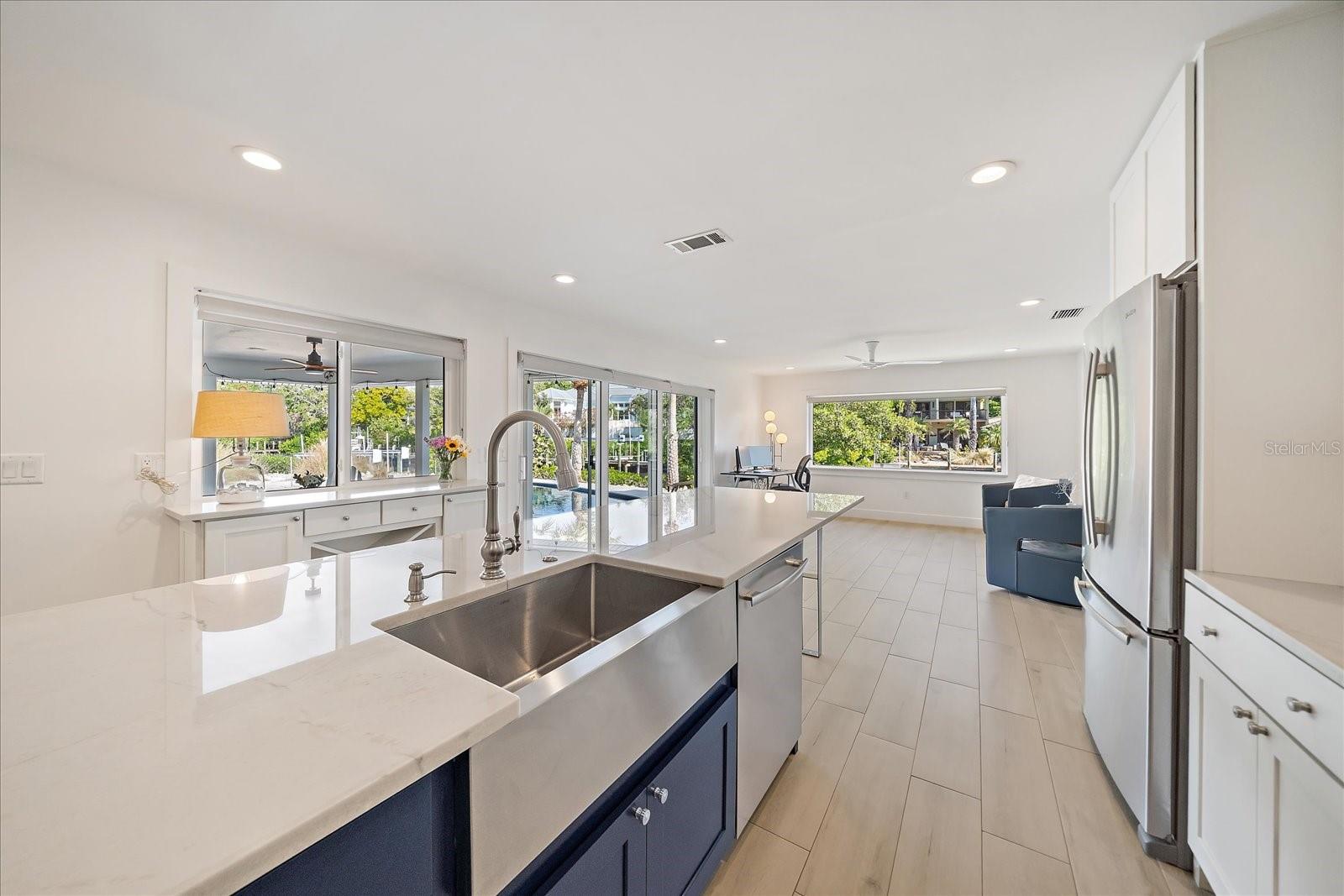 HIDDEN HARBOR - Residential