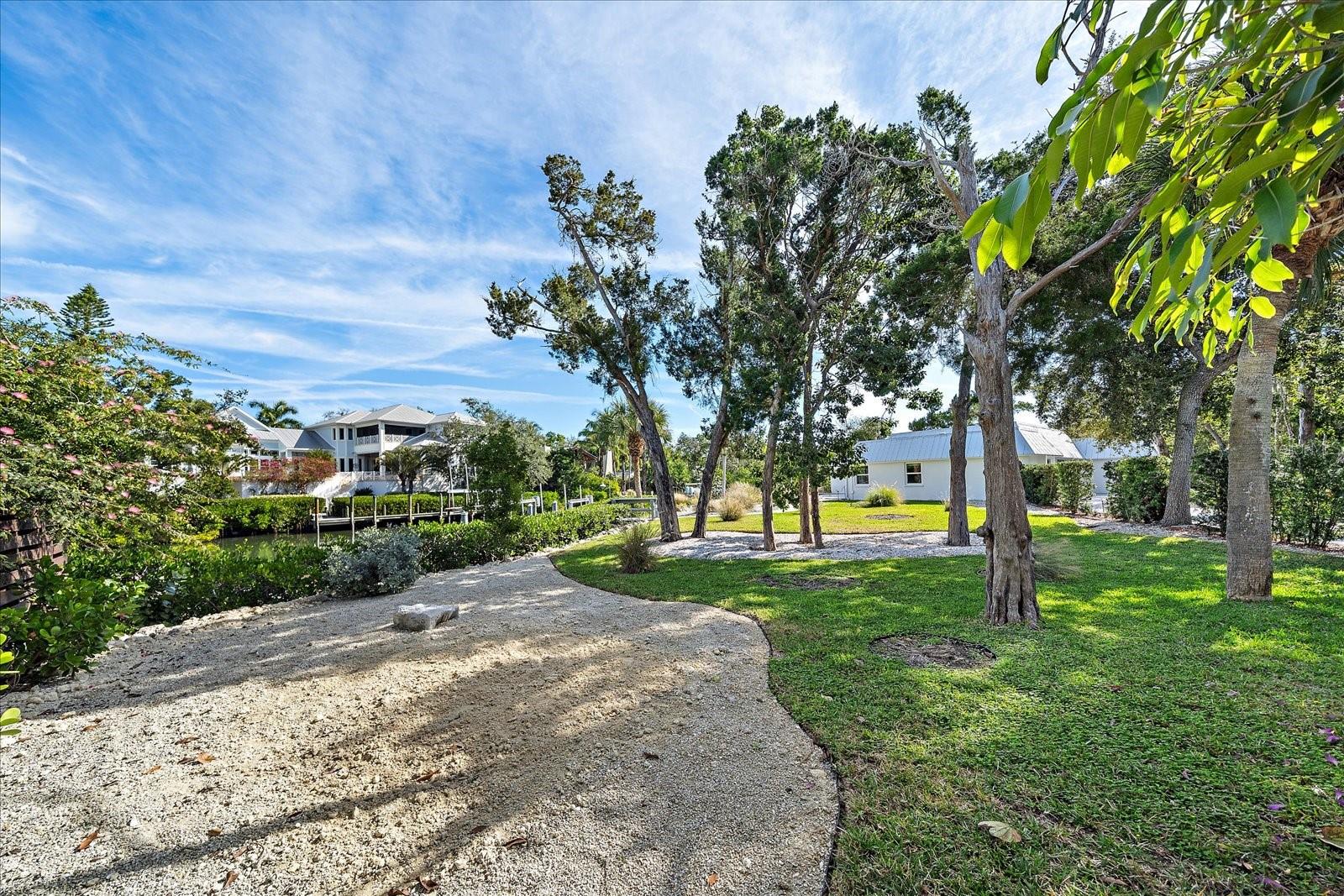 HIDDEN HARBOR - Residential