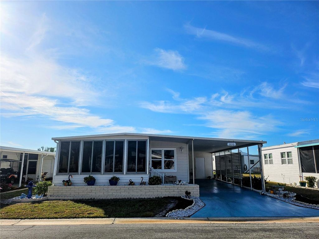 Photo of 3406 Shingle Oak Terrace, Sarasota, FL 34237 (MLS # A4679757)