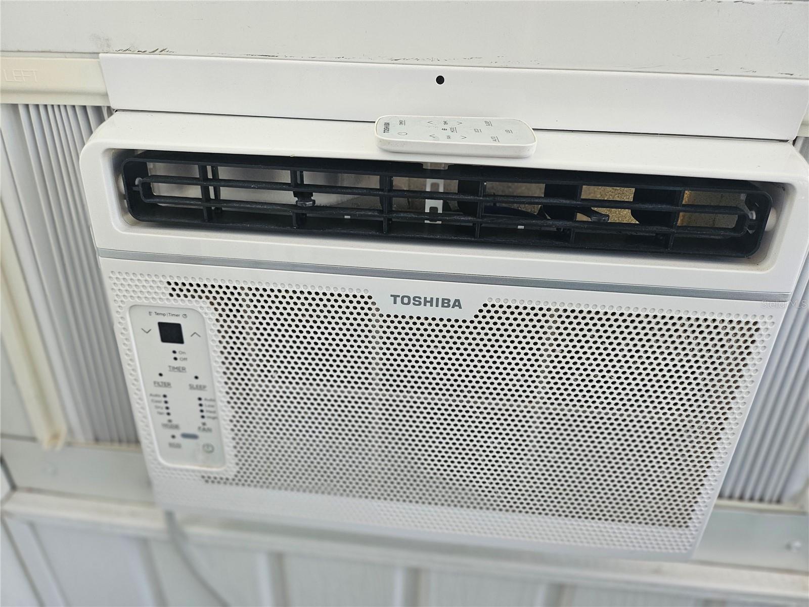 OAKWOOD MANOR - Residential