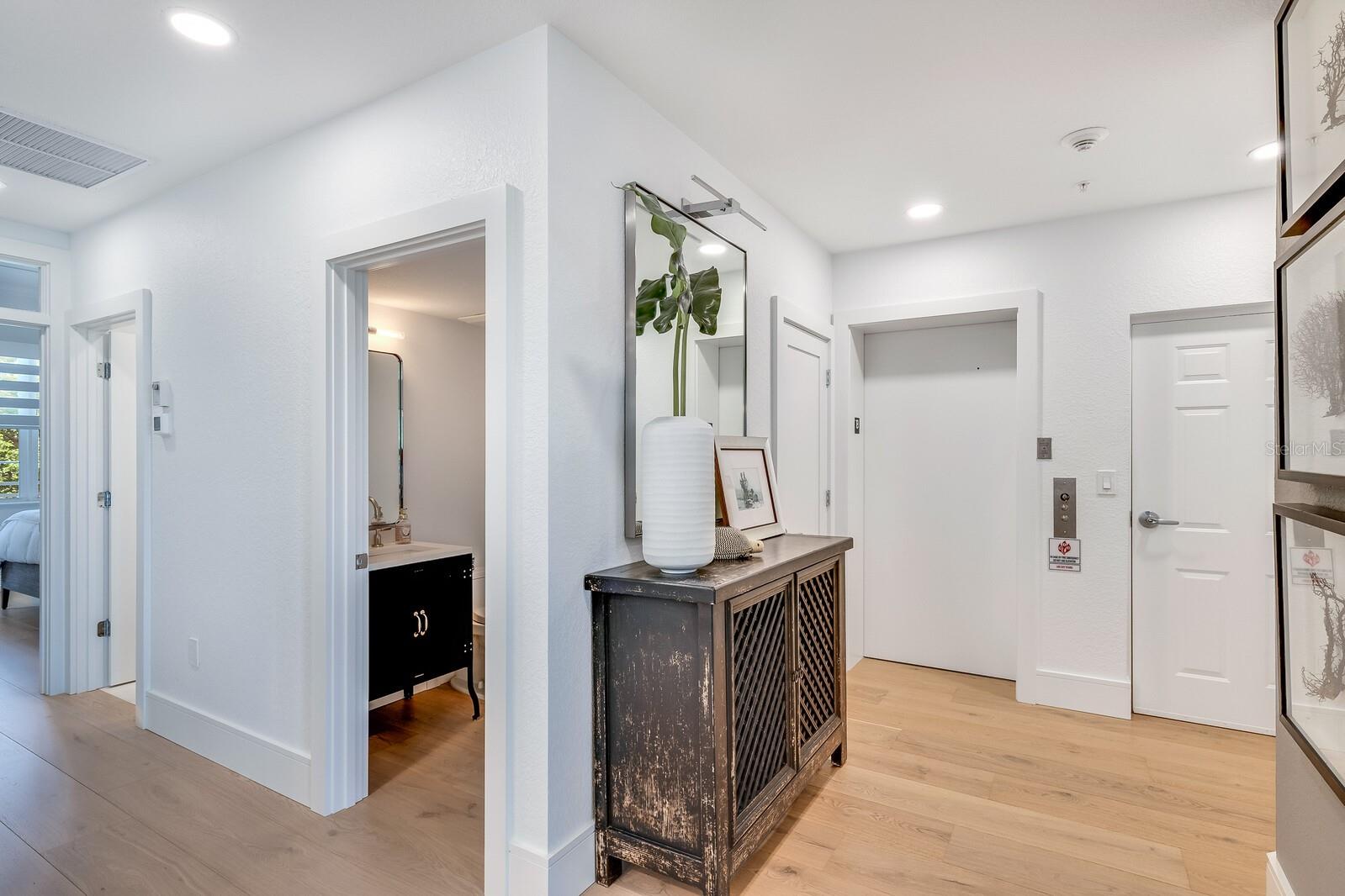 HARBORSIDE/BOCA BAY - Residential