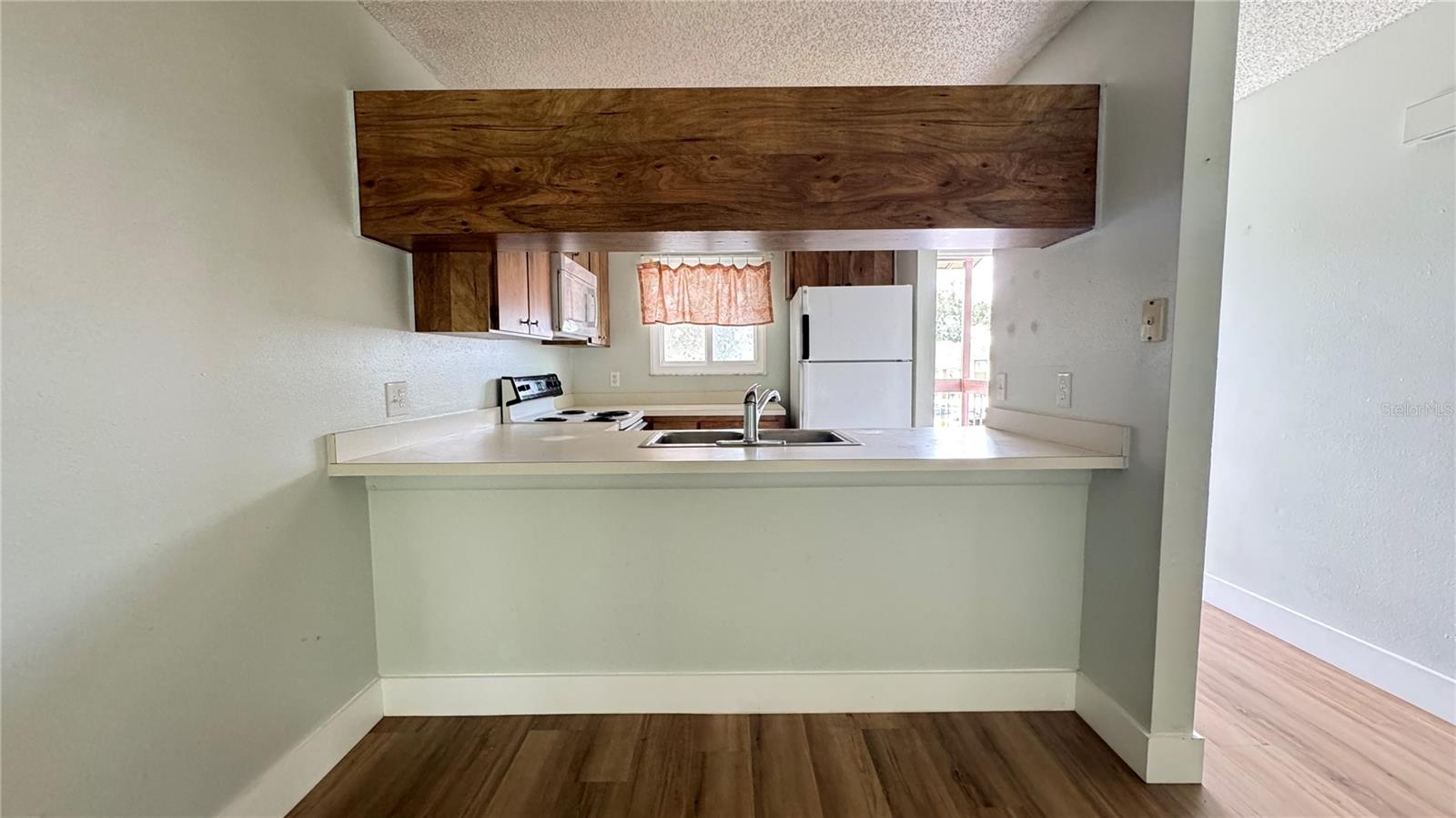 TALIA CONDO - Residential Lease