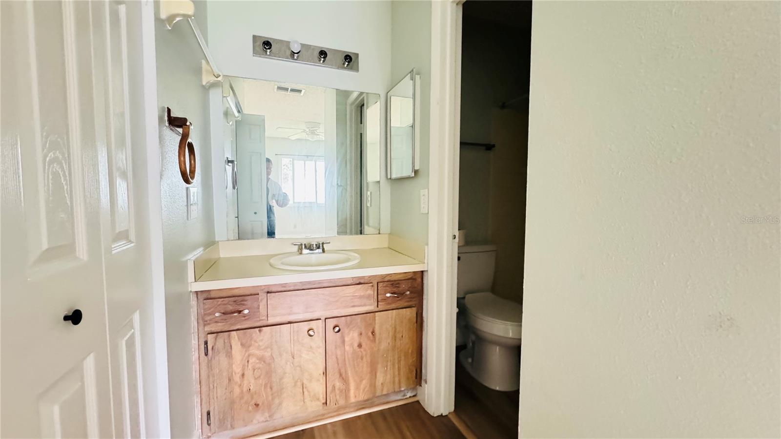 TALIA CONDO - Residential Lease