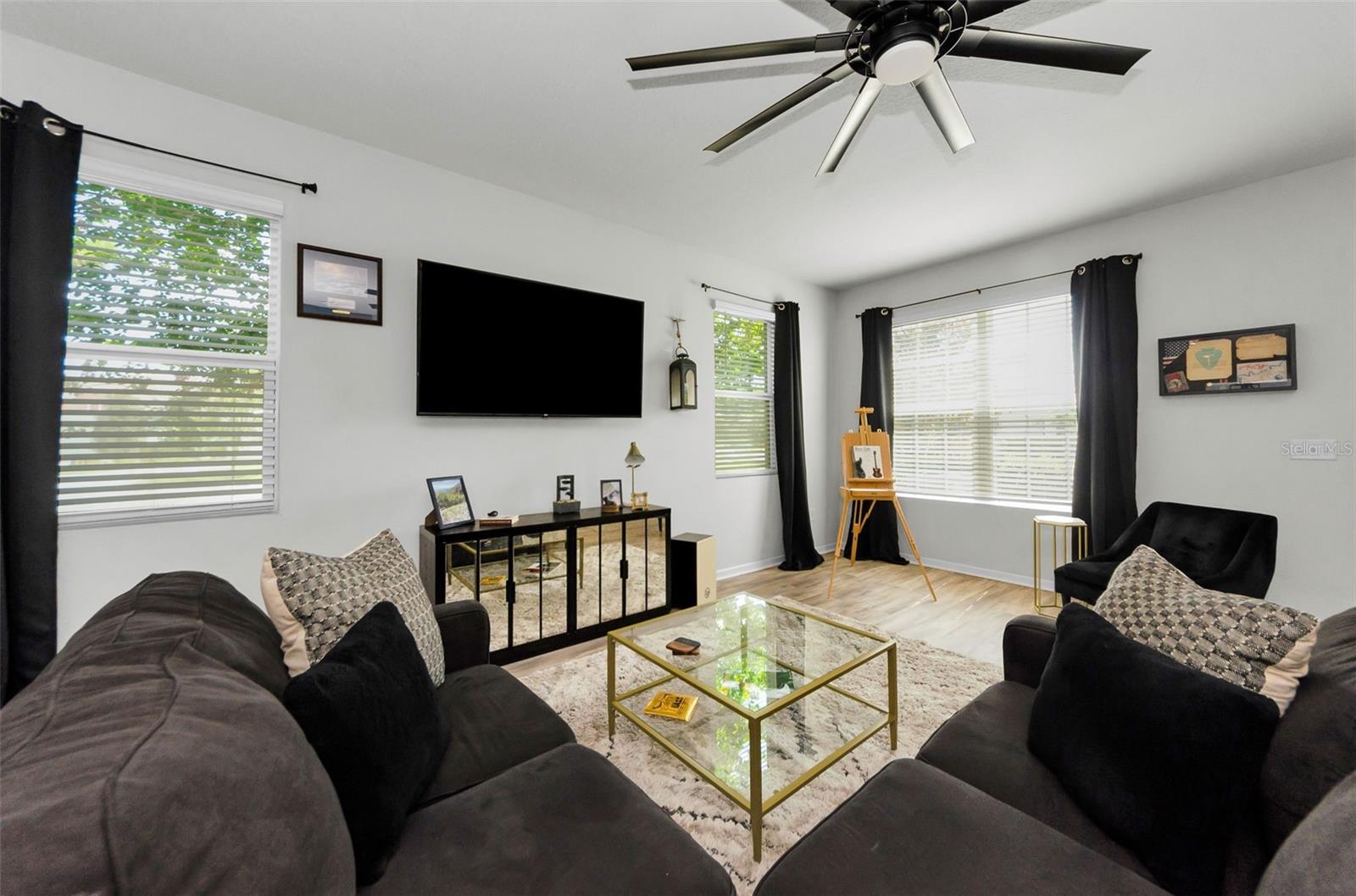 ASTURIA PH 3 - Residential