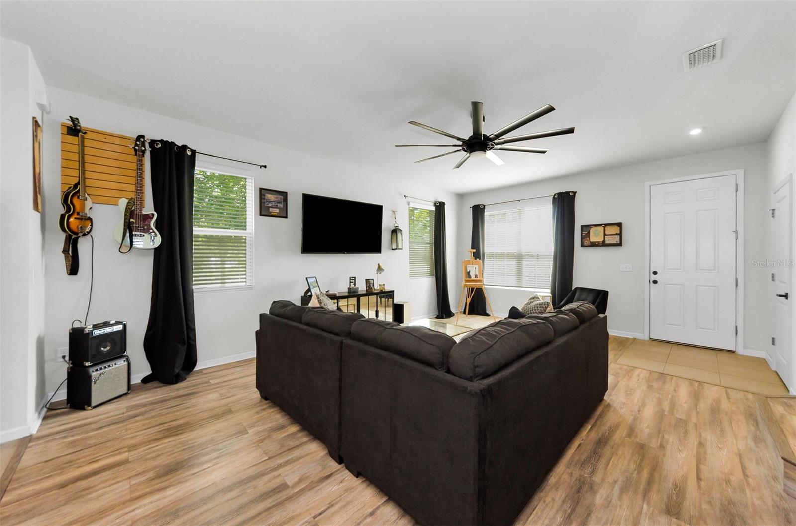 ASTURIA PH 3 - Residential