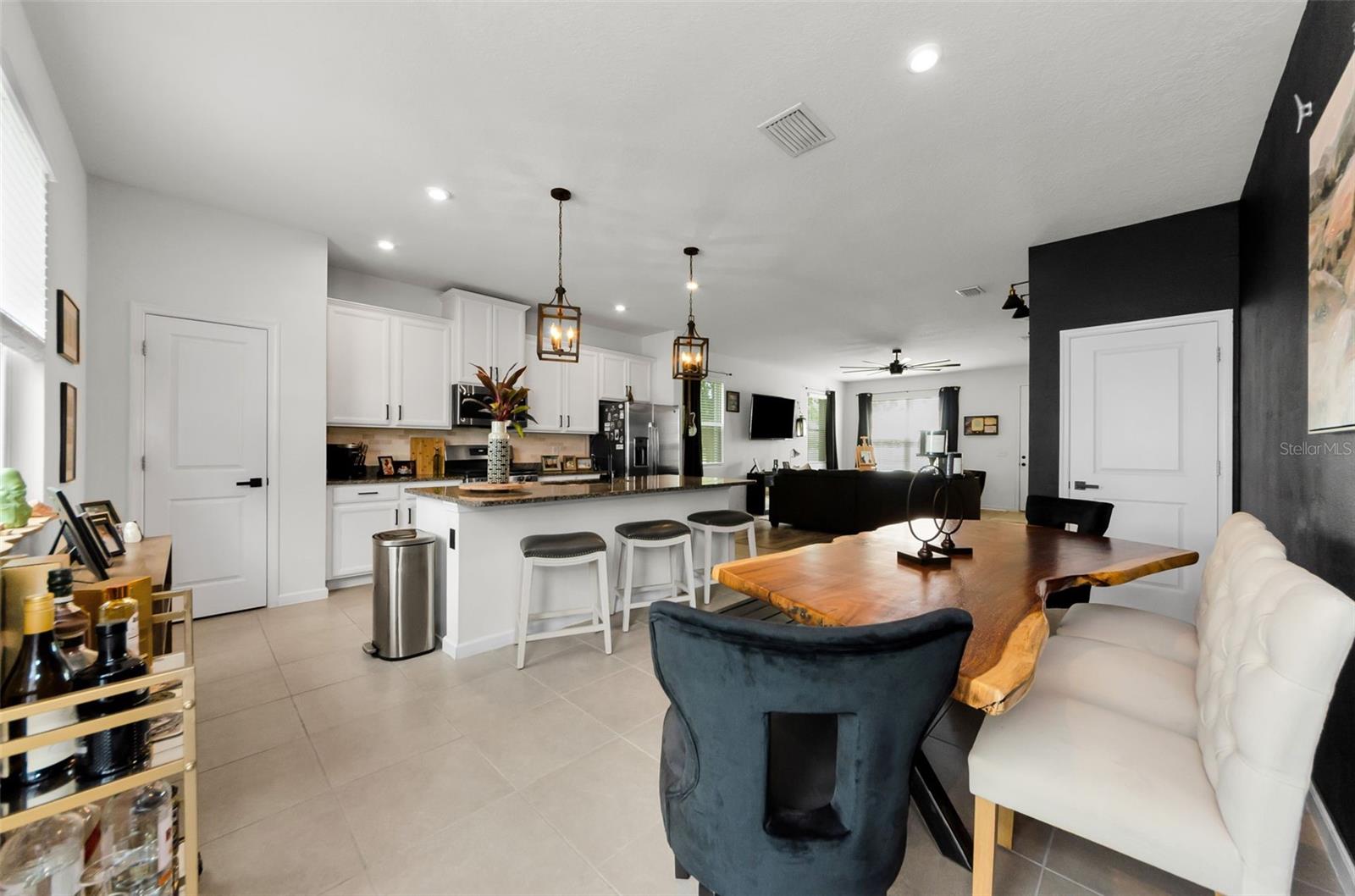 ASTURIA PH 3 - Residential