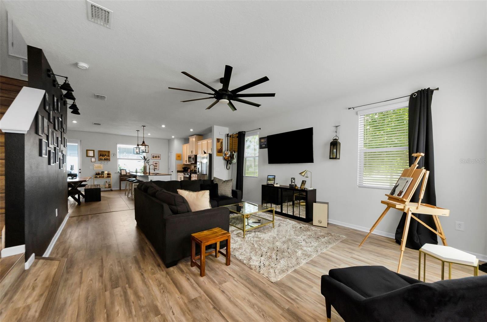 ASTURIA PH 3 - Residential