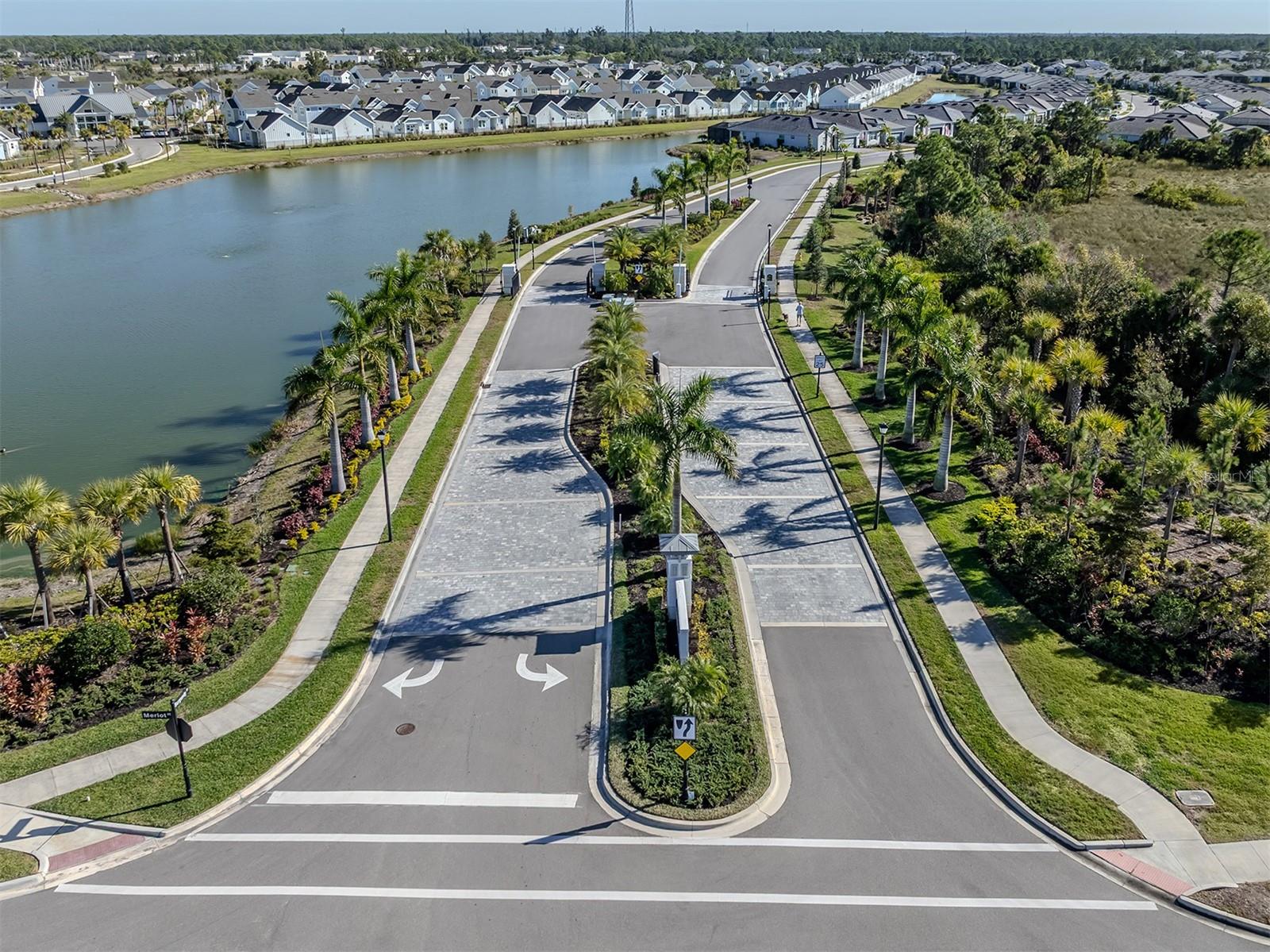 ANTIGUA/WELLEN PARK - Residential