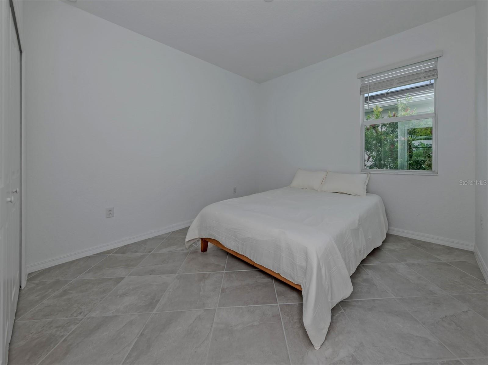 ANTIGUA/WELLEN PARK - Residential