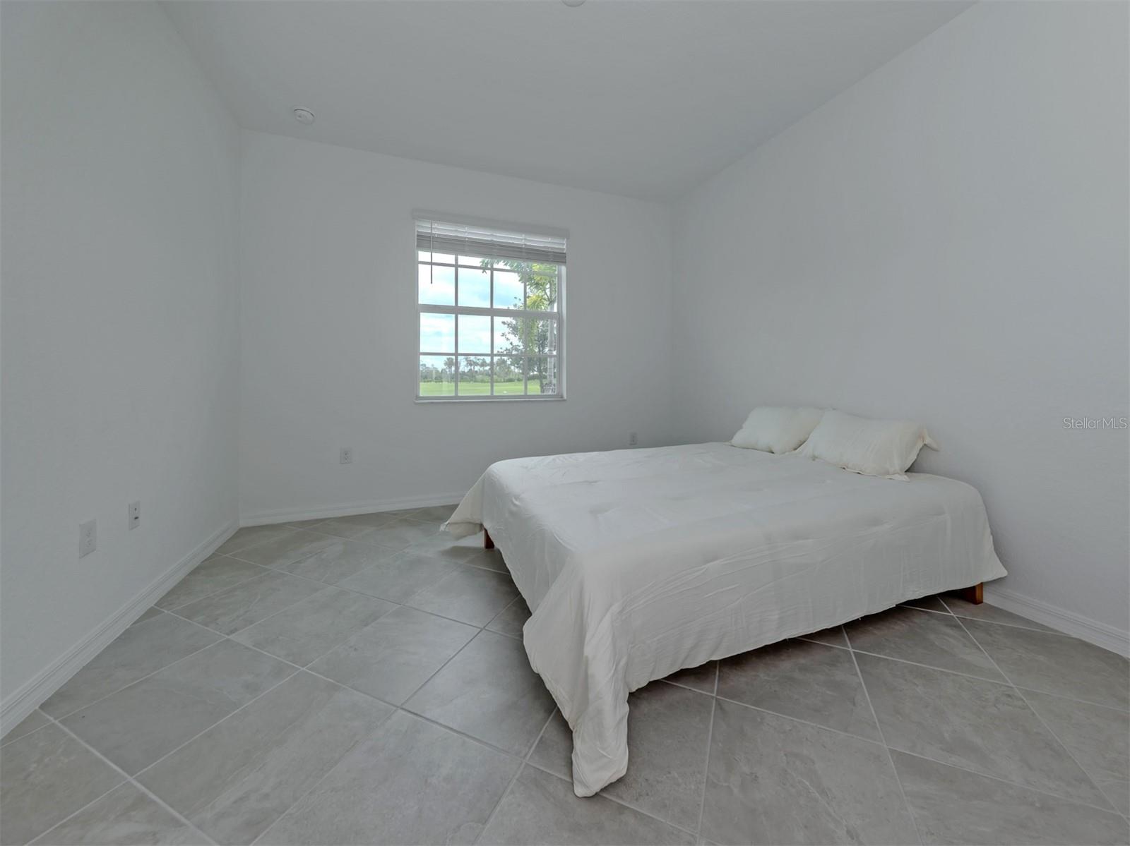 ANTIGUA/WELLEN PARK - Residential